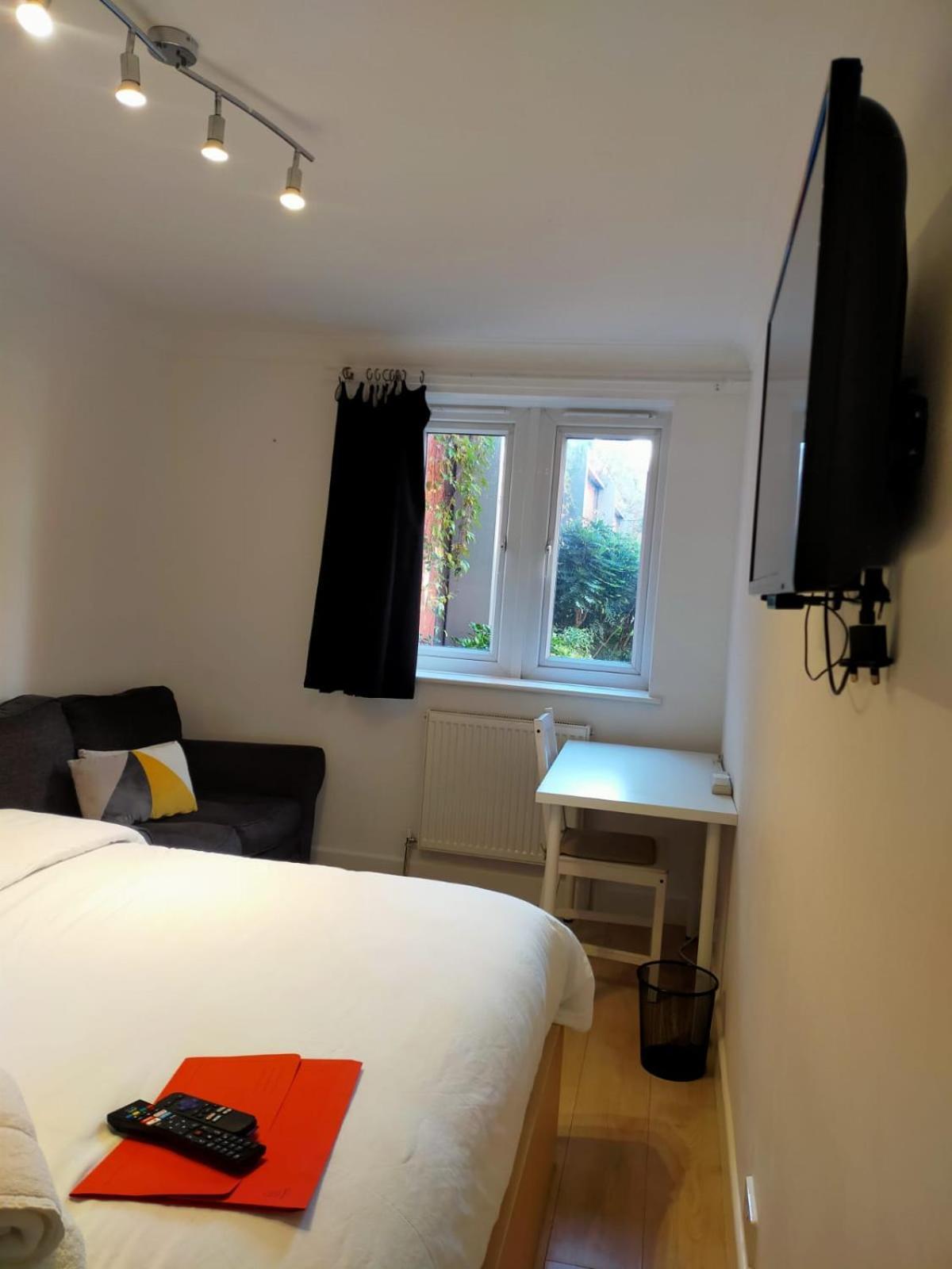 Apartament Cobbold Court Share Flat Londyn Zewnętrze zdjęcie
