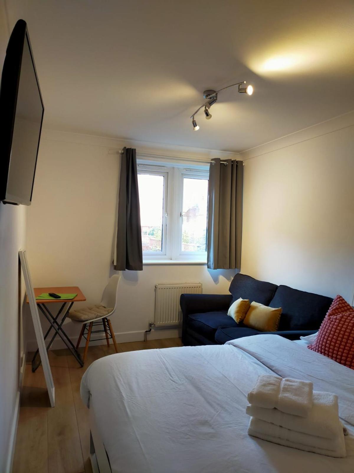 Apartament Cobbold Court Share Flat Londyn Zewnętrze zdjęcie